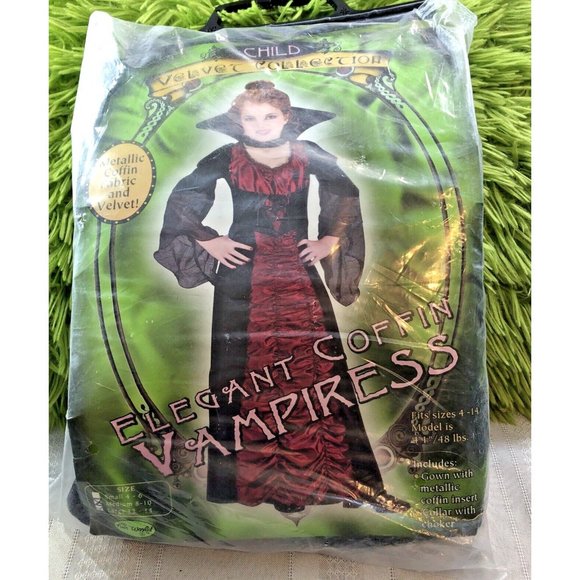 Child Elegant Coffin Vampiress Gown & Collar Velvet Collection Size Med 8-10 NEW - Picture 9 of 9